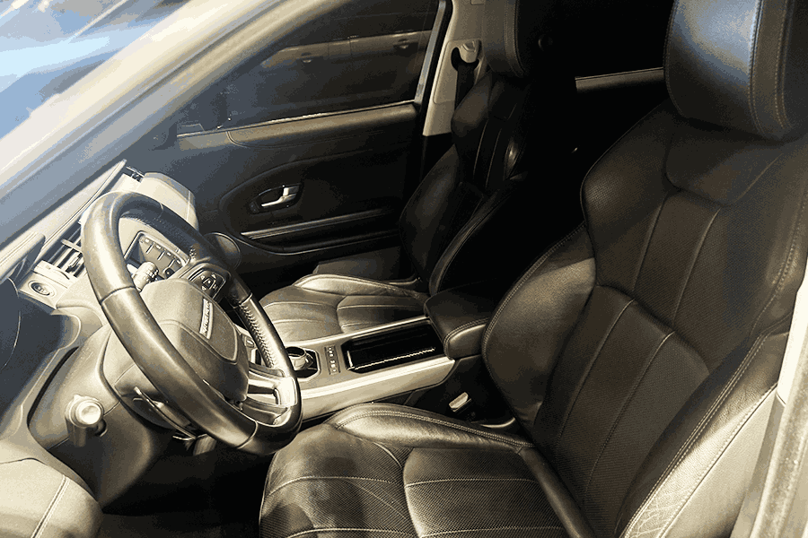 Range Rover Evoque SE PLUS